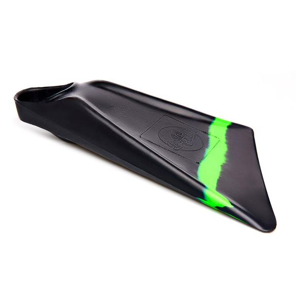 The Limited Edition Sylock Flippers are high performance 100% Malaysian rubber - Picture 2 of 4